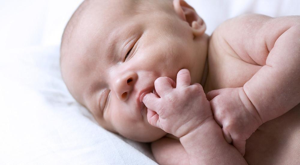 newborn body language